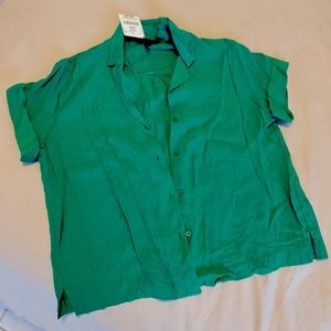 Banana Republic emerald green button down shirt